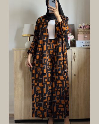 Ensemble Chemise et pantalon motifiés