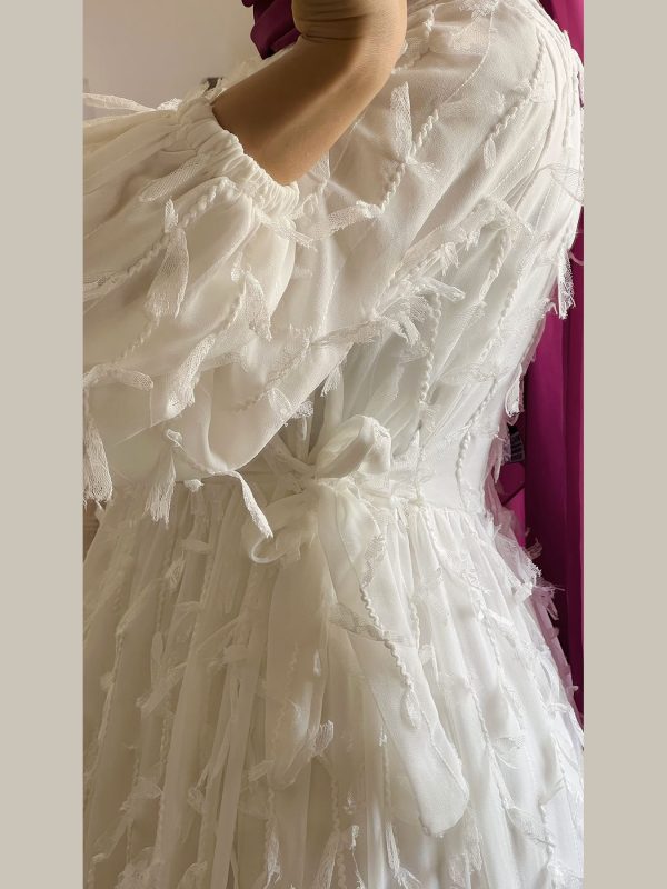 Robe Longue ceinturée sur les cotés