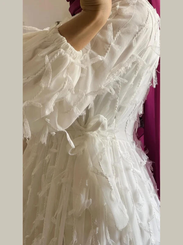 Robe Longue ceinturée sur les cotés