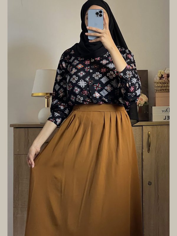 Ensemble Jupe et Chemise motif